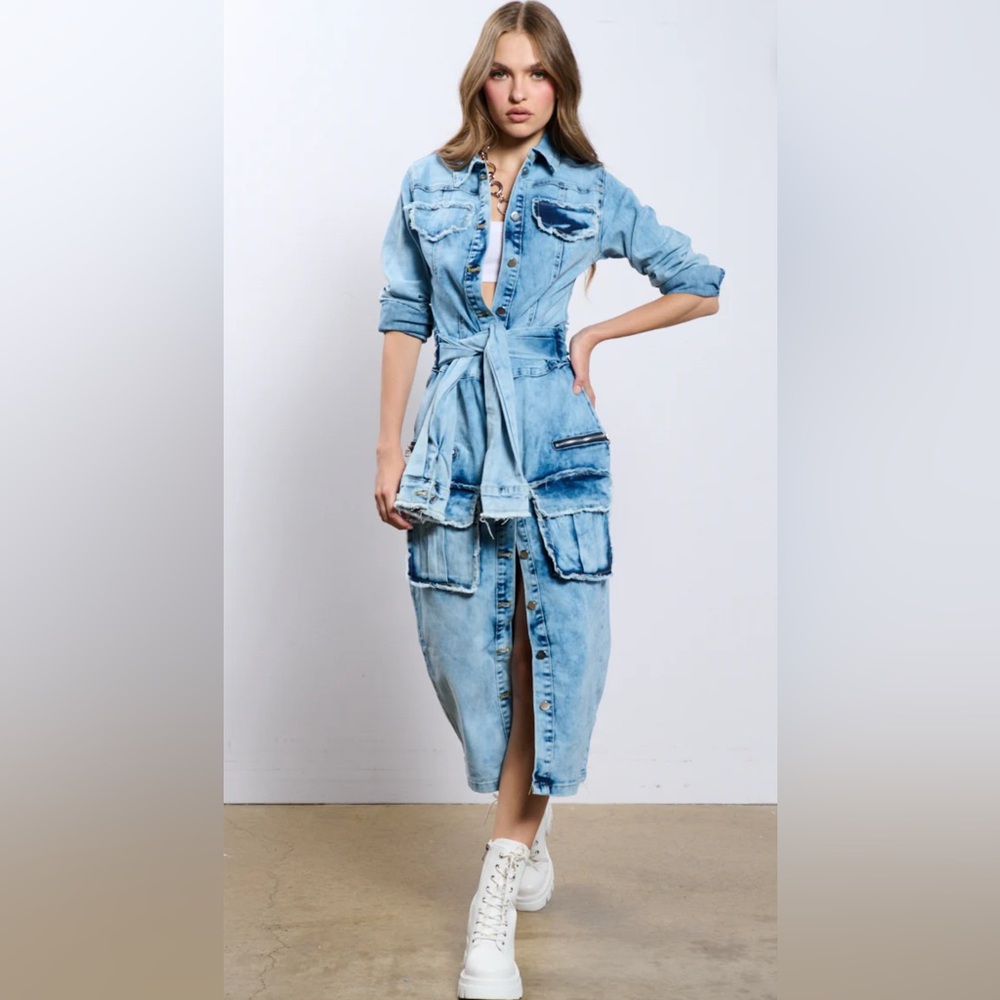 BRAND NEW with Tags
AKIRA denim Midi Dress
